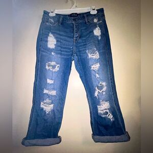 Hollister mid rise crop boyfriend jeans size 7S